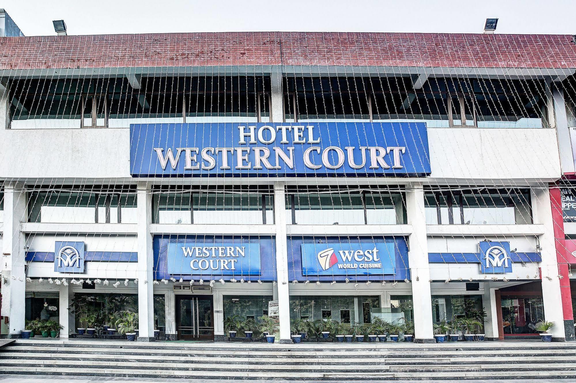 Western Court Chandīgarh 외부 사진
